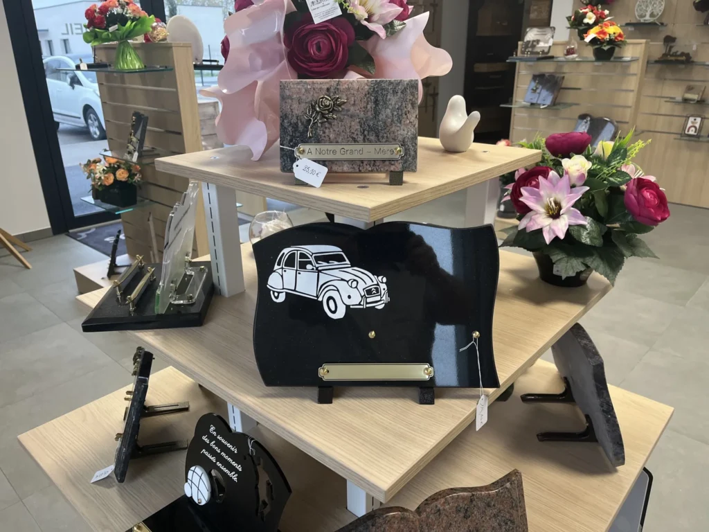 plaque funeraire voiture